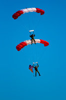 double parachutes Abbotsdord, British Columbia, Canada, North America